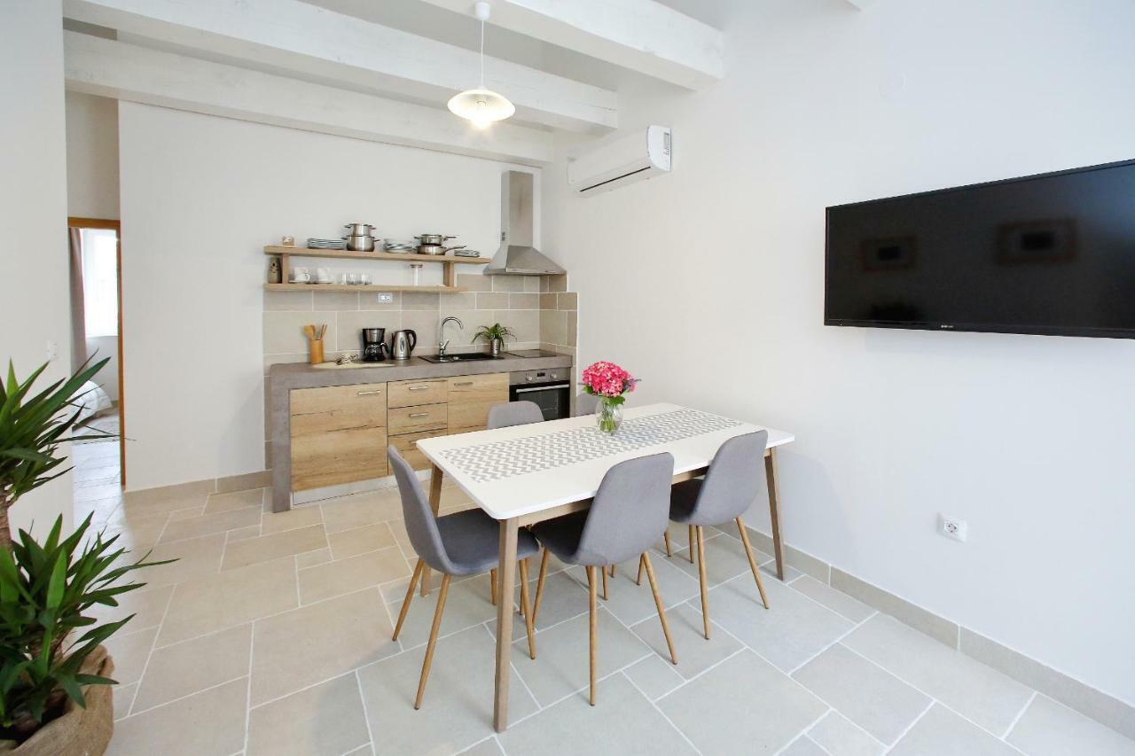 Apartments Rita Zadar Exterior photo